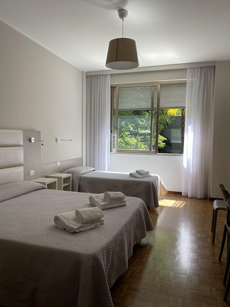 Hotel Due Giardini Milan Extérieur photo