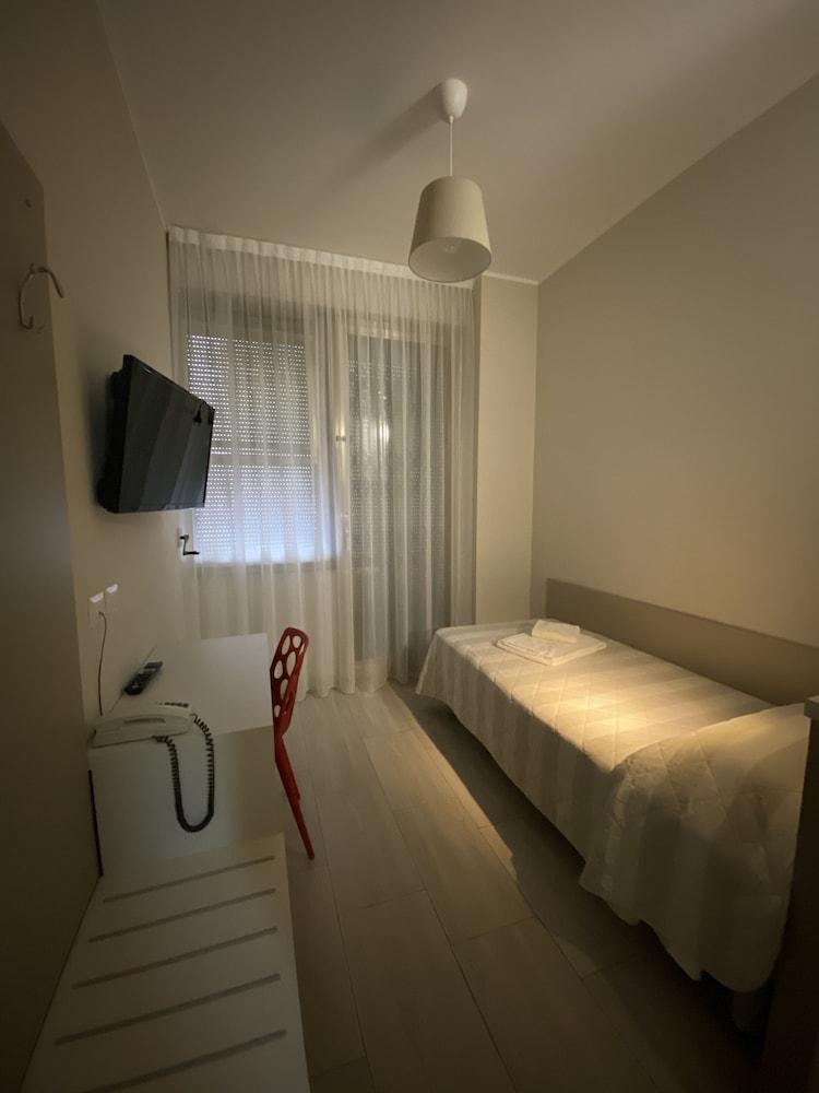 Hotel Due Giardini Milan Extérieur photo
