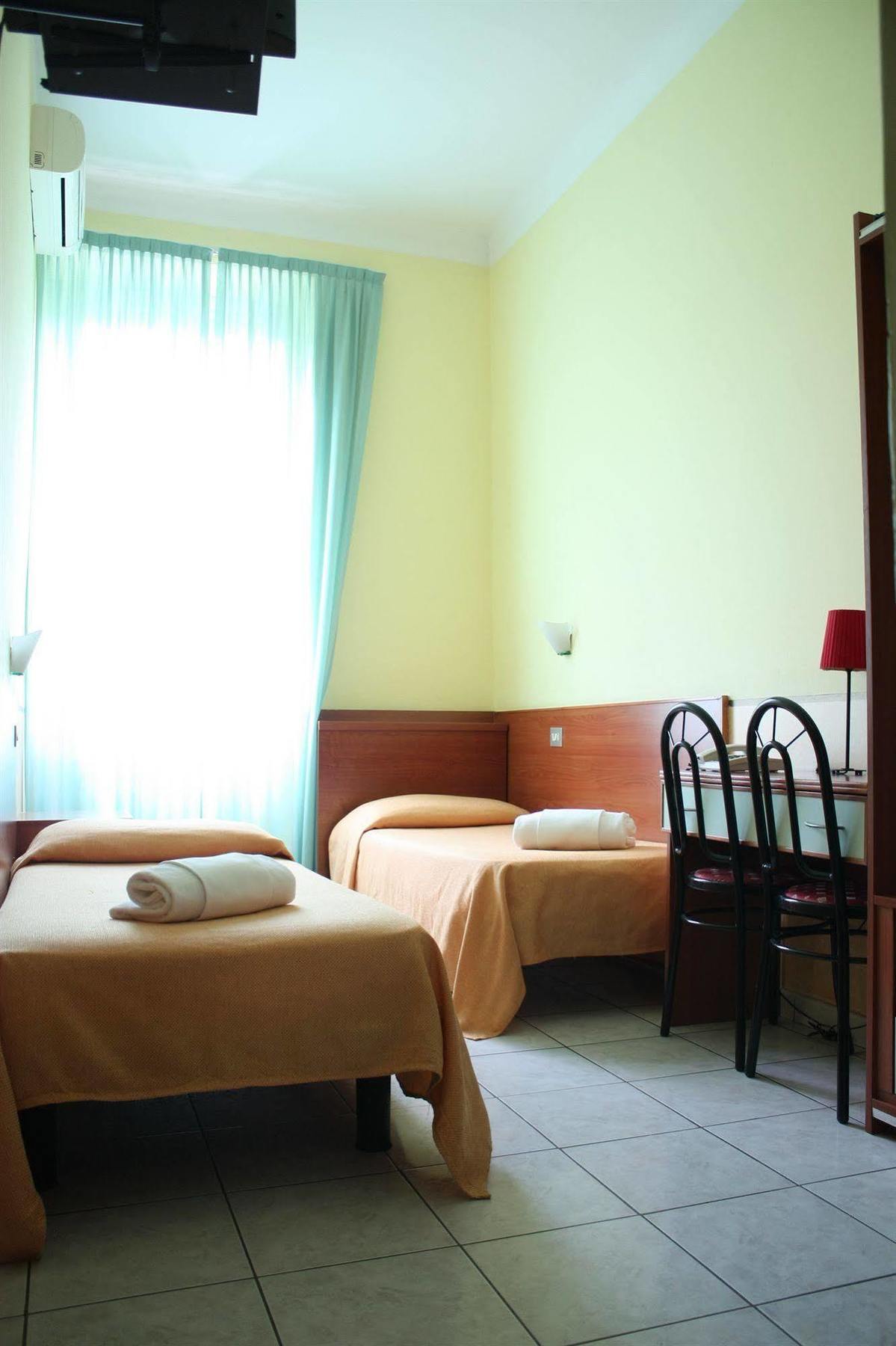 Hotel Due Giardini Milan Extérieur photo